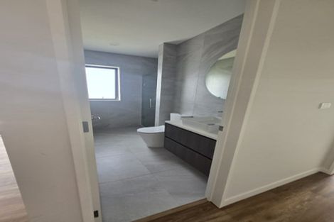 Photo of property in 167 Godfrey Drive, Orewa, 0931