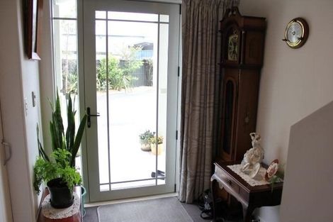Photo of property in Harbour View, 6/100 Customhouse Street, Gisborne, 4010