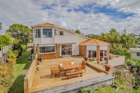 Photo of property in 29 Ferntree Terrace, West Harbour, Auckland, 0618