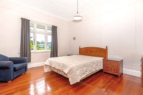 Photo of property in 4 Banks Street, Tolaga Bay, 4077