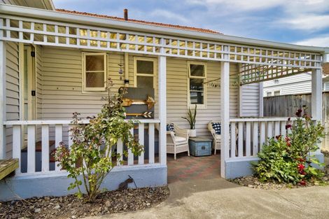 Photo of property in 2/33 Nuffield Avenue, Marewa, Napier, 4110