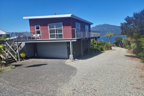 Photo of property in 44 Koe Street, Moana, 7872