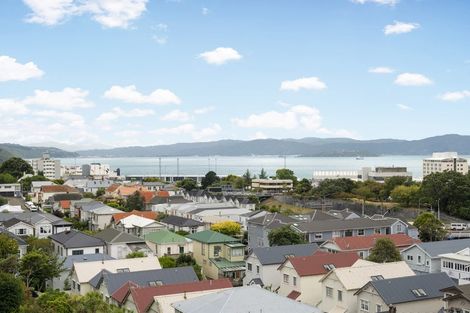 Photo of property in 31/125 Grant Road, Thorndon, Wellington, 6011