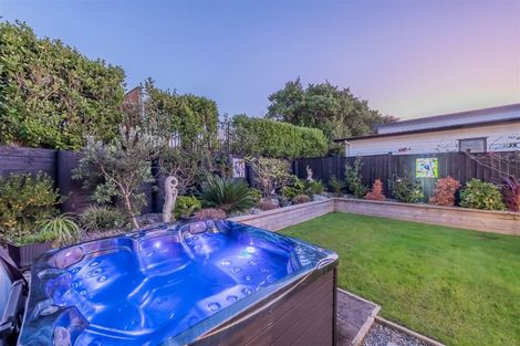 Photo of property in 5 Dida Park Drive, Kumeu, 0810