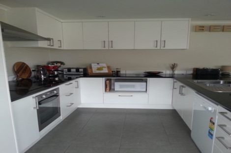 Photo of property in 70 Ngataringa Road, Devonport, Auckland, 0624