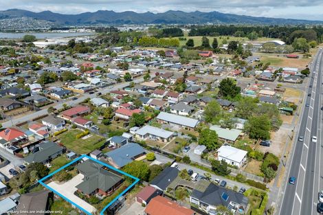 Photo of property in 306a Pages Road, Wainoni, Christchurch, 8061