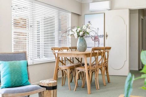 Photo of property in 90 Oceanview Road, Mount Maunganui, 3116