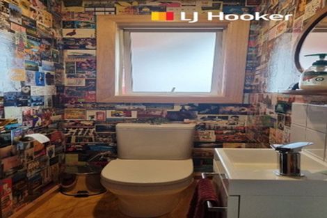 Photo of property in 24 Roseness Street, Palmerston, 9430