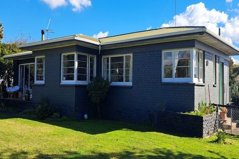 Photo of property in 70 Thames Road, Paeroa, 3600