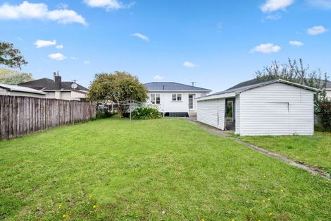 Photo of property in 10 Bythell Street, Wainuiomata, Lower Hutt, 5014