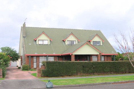 Photo of property in 3 Andrew Street, Waikanae, 5036