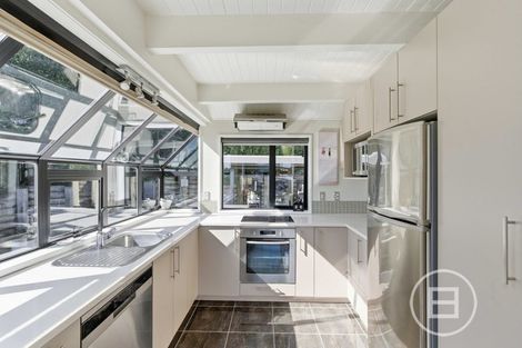 Photo of property in 15 Lookaway Place, Huntsbury, Christchurch, 8022