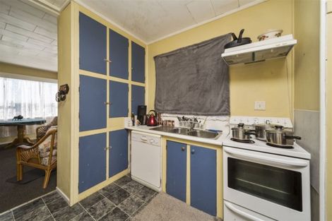 Photo of property in 34 Stafford Street, Patea, 4520