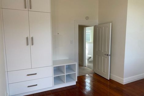 Photo of property in 5 Devon Street, Aro Valley, Wellington, 6021