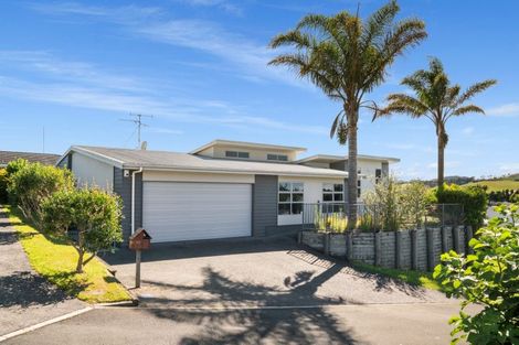 Photo of property in 48 Buxton Place, Ohauiti, Tauranga, 3112