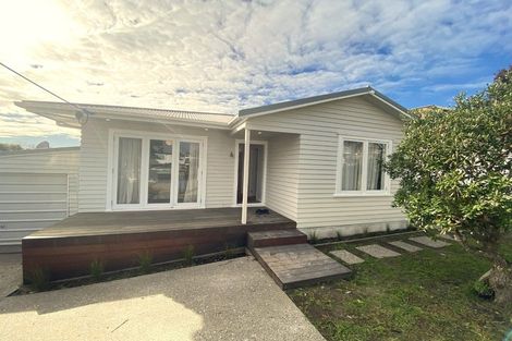 Photo of property in 12 Washington Avenue, Snells Beach, 0920