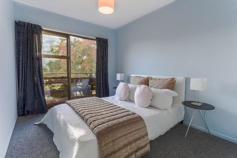 Photo of property in 92 Clyde Road, Ilam, Christchurch, 8041