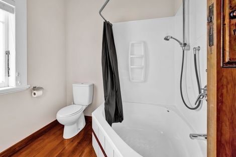 Photo of property in 21 Maire Street, Hawera, 4610