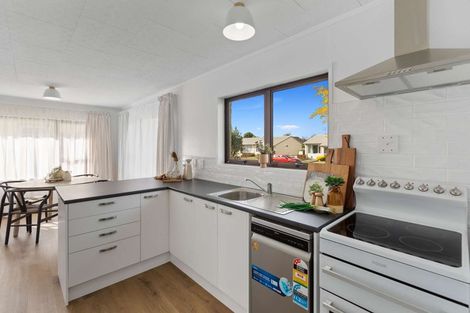 Photo of property in 10a Cargill Avenue, Feilding, 4702