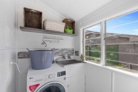 Photo of property in 24 Windsor Street, Terrace End, Palmerston North, 4410