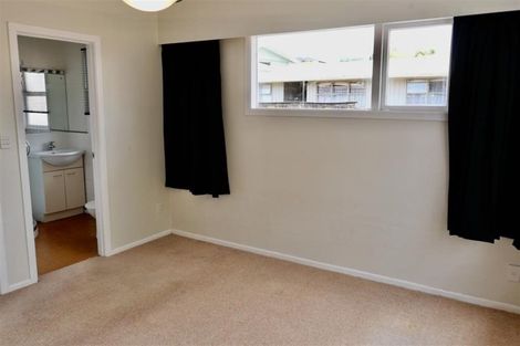 Photo of property in 20 Hillcrest Grove, Hillpark, Auckland, 2102
