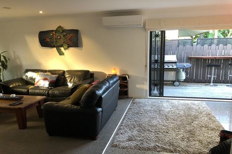 Photo of property in 52 Sunrise Avenue, Mount Maunganui, 3116