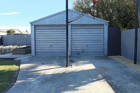 Photo of property in 124 Springs Road, Hornby, Christchurch, 8042