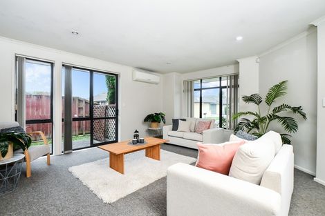 Photo of property in 3 Kingroyal Lane, Hamilton East, Hamilton, 3216