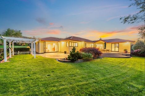 Photo of property in 9 Marua Palm Grove, Timberlea, Upper Hutt, 5018