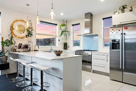 Photo of property in 11 Murfitt Street, Pegasus, 7612