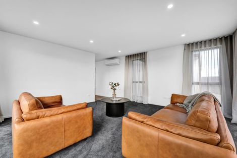 Photo of property in 74 Turuturu Road, Hawera, 4674