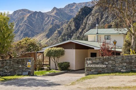 Photo of property in 10 Denniston Road, John Creek, Wanaka, 9382