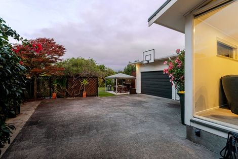 Photo of property in 57 Donovan Road, Paraparaumu Beach, Paraparaumu, 5032