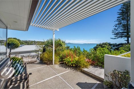 Photo of property in 23 Rangitoto View Road, Cockle Bay, Auckland, 2014