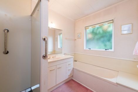 Photo of property in 2 Durham Street, Stoke, Nelson, 7011