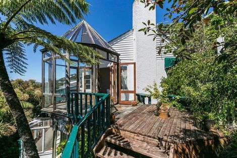 Photo of property in 15 Grafton Road, Roseneath, Wellington, 6011