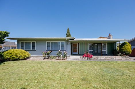 Photo of property in 2 Kent Terrace, Taradale, Napier, 4112