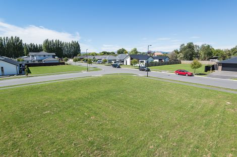 Photo of property in 8 Broadstairs Avenue, Casebrook, Christchurch, 8051