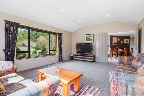 Photo of property in 94 Maui Pomare Road, Nikau Valley, Paraparaumu, 5032