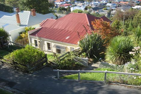 Photo of property in 43 Easther Crescent, Kew, Dunedin, 9012