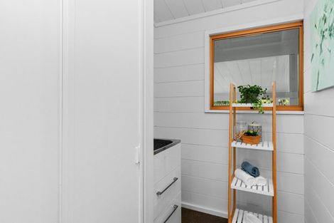 Photo of property in 10 Kerkwall Drive, Naenae, Lower Hutt, 5011