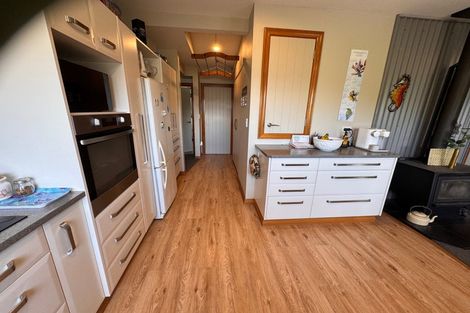 Photo of property in 19 Mccormicks Road, Whatamango Bay, Picton, 7281