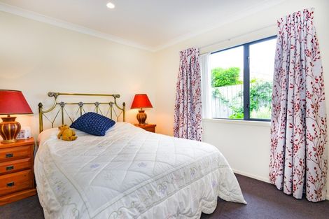 Photo of property in 1 Russell Robertson Drive, Havelock North, 4130