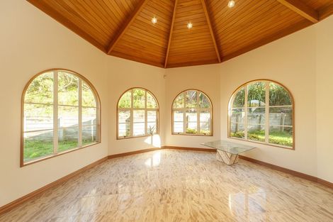 Photo of property in 15 Amesbury Drive, Churton Park, Wellington, 6037