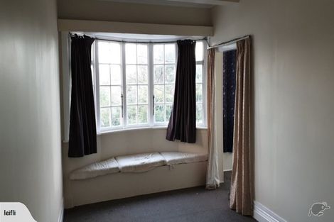 Photo of property in 76 Tinakori Road, Thorndon, Wellington, 6011