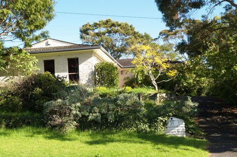 Photo of property in 25 Pah Road, Cockle Bay, Auckland, 2014