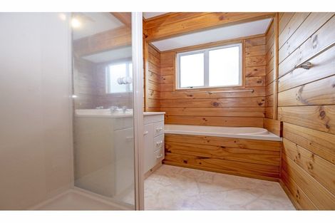 Photo of property in 2 Glendene Avenue, Glendene, Auckland, 0602