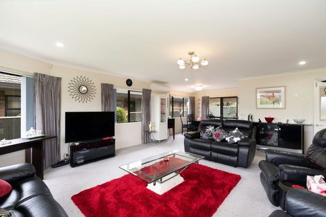 Photo of property in 3 Davie Court, Levin, 5510