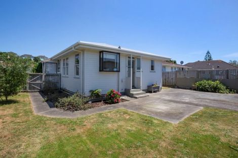 Photo of property in 87 Te Pene Avenue, Titahi Bay, Porirua, 5022