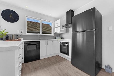 Photo of property in 17 Ashdown Place, Pahurehure, Papakura, 2113